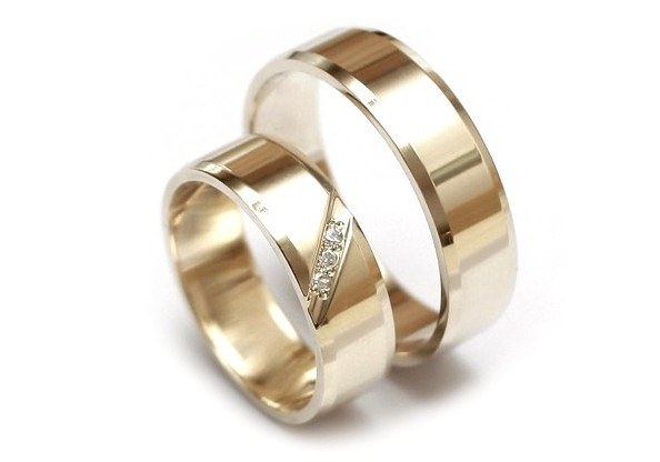OBSERWUJ OBRĄCZKI ZŁOTE- ŚLUBNE/ PR.585/ 3CYRKONIE /5B/ 5MM